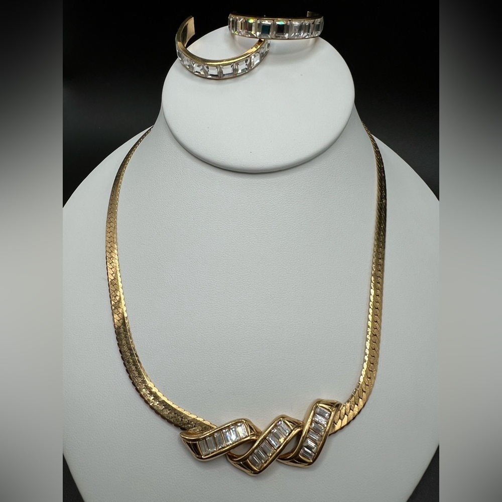 Vtg PARK LANE Gold Tone Herringbone Baguette Rhinestone Swirl Necklace Earrings